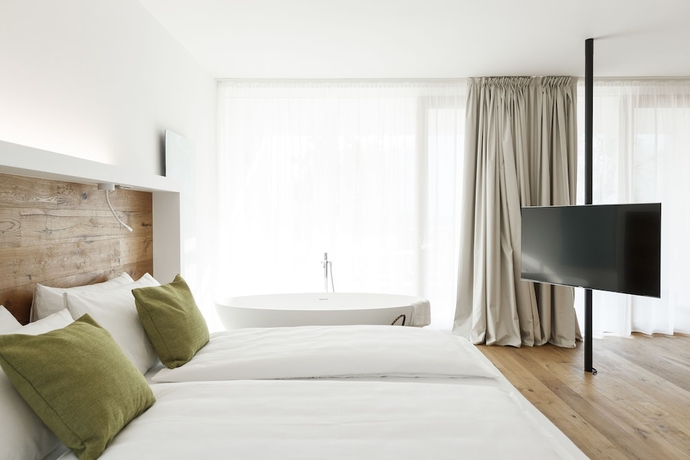 Imagen de la habitación del Alea Garda Lake Suite. Foto 15