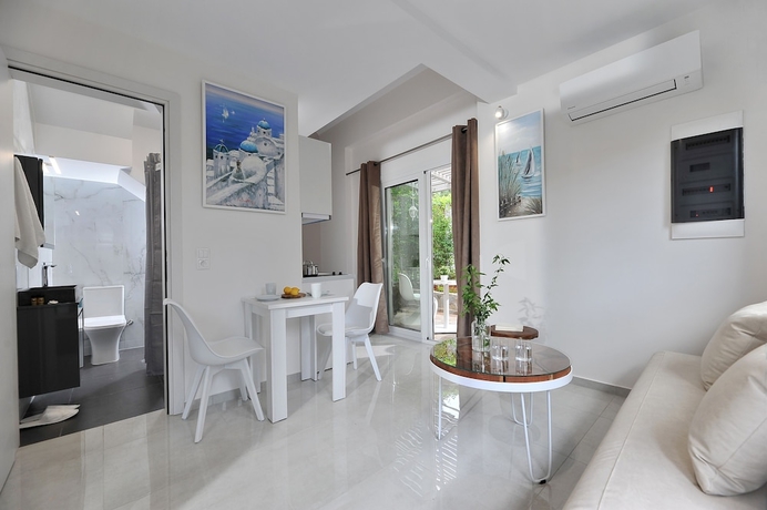 Imagen de la habitación del Alekos Suites, Free 24H Transportation To Airport. Foto 8