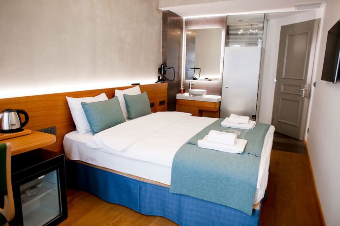 Imagen de la habitación del Aleksandr Pera Hotel. Foto 9