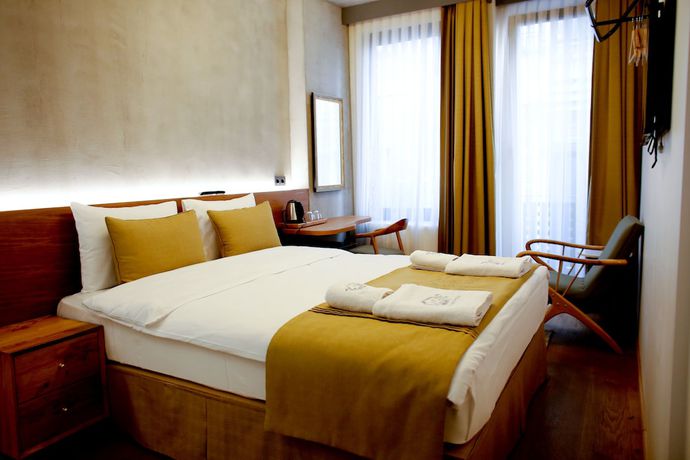 Imagen de la habitación del Aleksandr Pera Hotel. Foto 17
