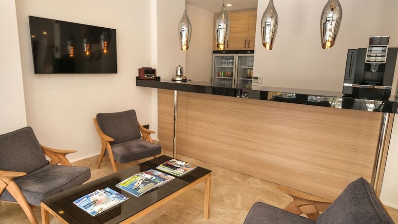 Imagen general del Alesta Seaside Residence. Foto 10