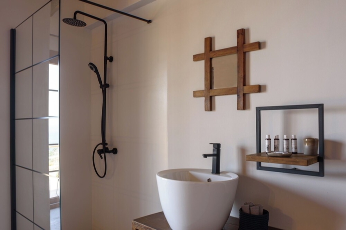 Imagen de la habitación del Aletri Swim Up Boutique Hotel. Foto 8