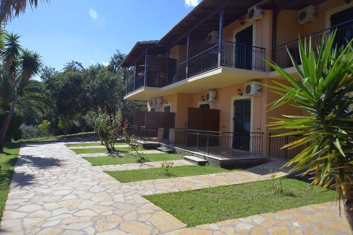Imagen de los exteriores del Alexandros Apartments, Corfu. Foto 15