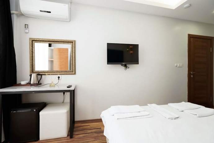 Imagen de la habitación del Alf Hotel. Foto 9