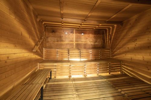 Imagen de los interiores del Alfas Oasis. Foto 14