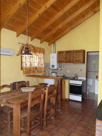 Imagen general del Algarrobo Luz Caba&ntilde;as. Foto 11