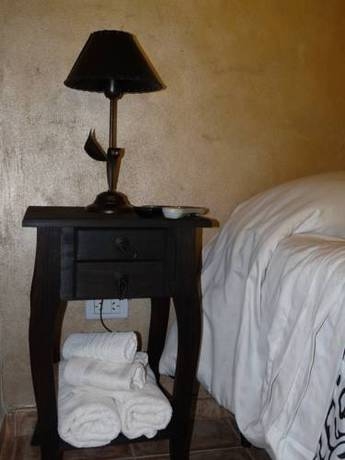 Imagen general del Algarrobo Luz Caba&ntilde;as. Foto 19