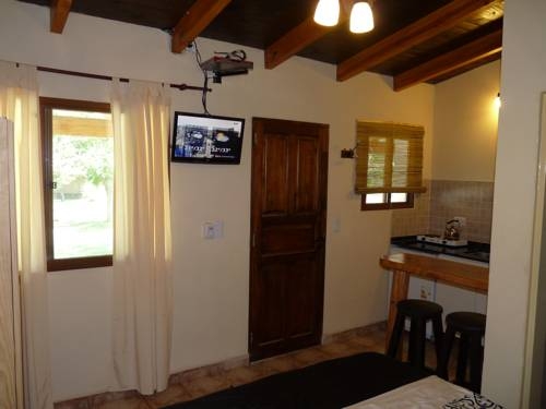 Imagen general del Algarrobo Luz Caba&ntilde;as. Foto 20