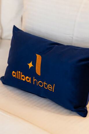 Imagen de la habitación del Aliba Hotel. Foto 16