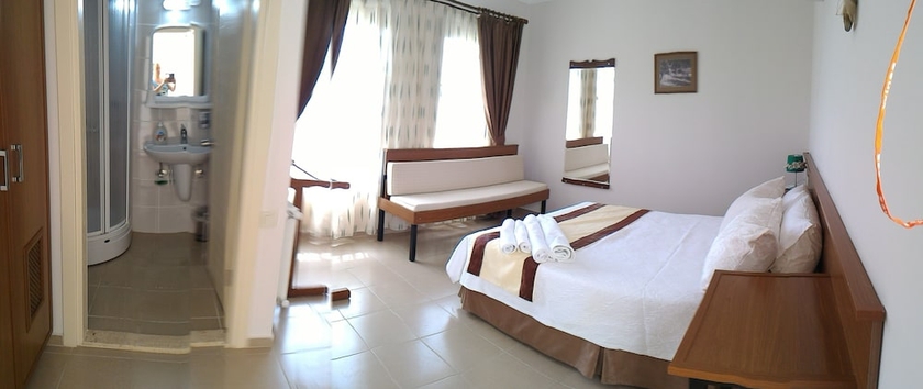 Imagen de la habitación del Alibeyhan Otel. Foto 6