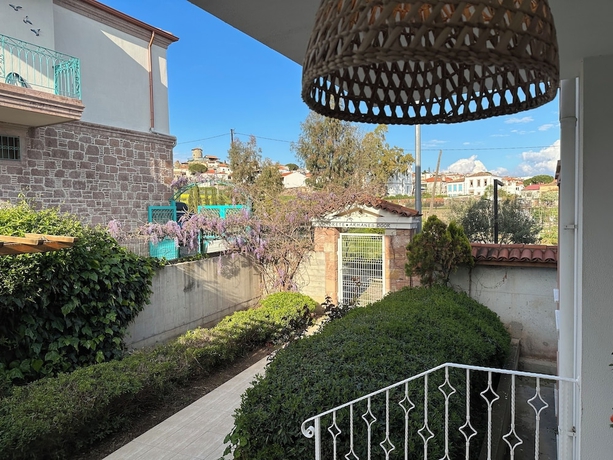 Imagen de los exteriores del Alibeyhan Otel. Foto 15