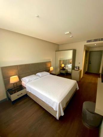 Imagen de la habitación del Alice Hotel Antalya. Foto 17