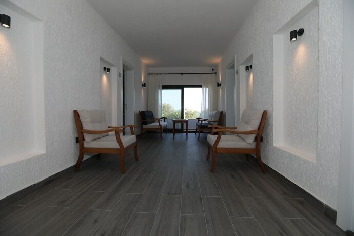 Imagen general del Ali\'s Hotel Beach. Foto 7