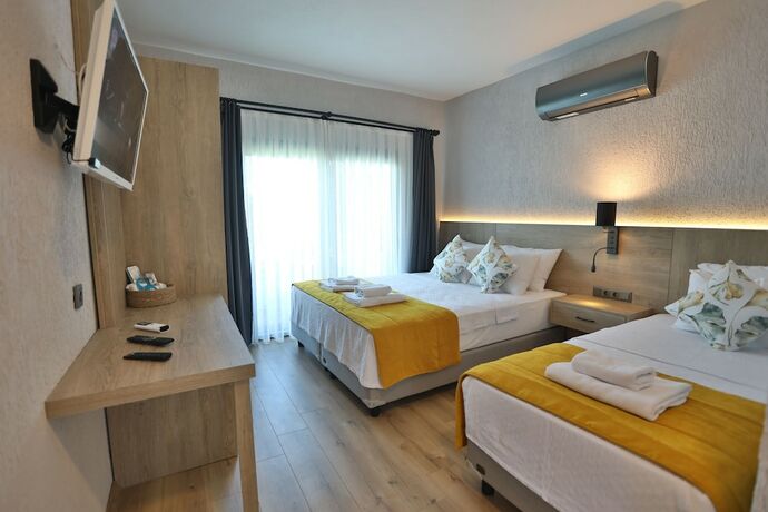 Imagen de la habitación del Ali\'s Hotel Beach. Foto 19