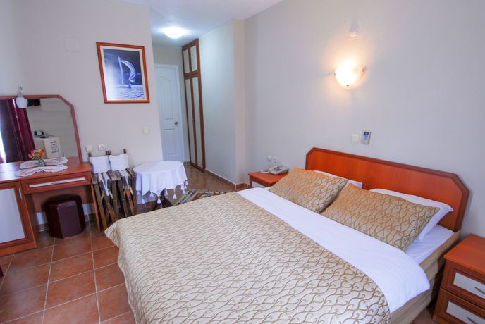 Imagen de la habitación del Alize Hotel. Foto 15
