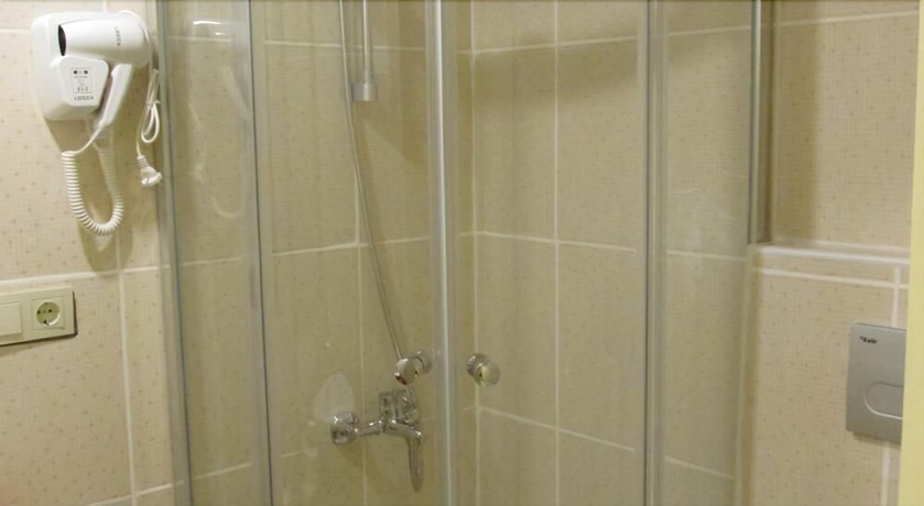 Imagen de la habitación del Alize Life Hotel. Foto 16