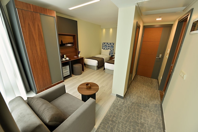 Imagen de la habitación del All Inn Hotel. Foto 13