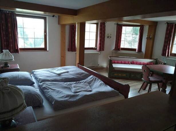 Imagen de la habitación del Almagmach. Foto 20