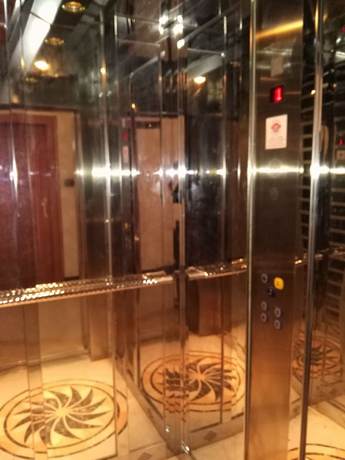 Imagen de los interiores del Almakan Hotel 103. Foto 15
