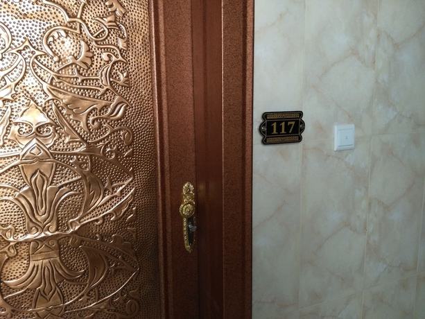 Imagen de los interiores del Almakan Hotel 103. Foto 20
