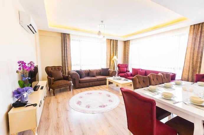 Imagen de la habitación del Almercan Hotel Suite. Foto 11