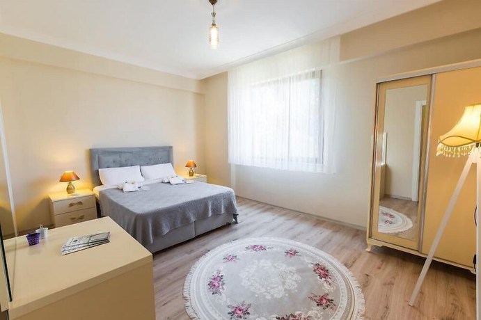 Imagen de la habitación del Almercan Hotel Suite. Foto 15