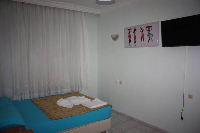 Imagen de la habitación del Almir Hotel. Foto 8