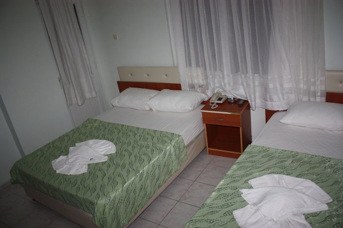 Imagen de la habitación del Almir Hotel. Foto 14