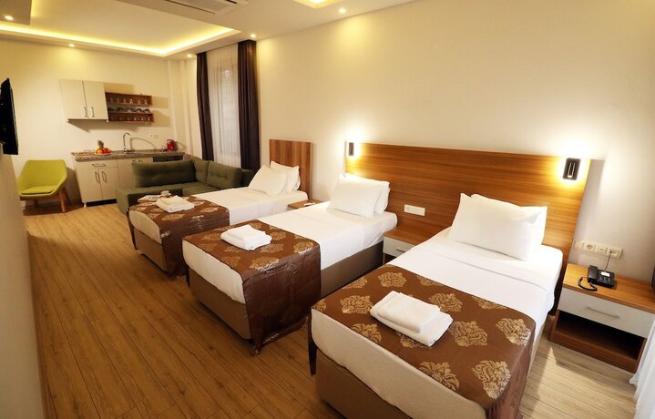 Imagen de la habitación del Almircan Hotel. Foto 11