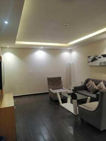 Imagen de los interiores del Almuhaidb Al Takhasosi Hotel. Foto 15