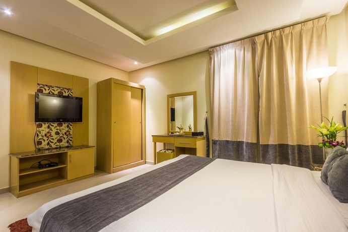 Imagen de la habitación del Almuhaidb Al Takhasosi Suites. Foto 2