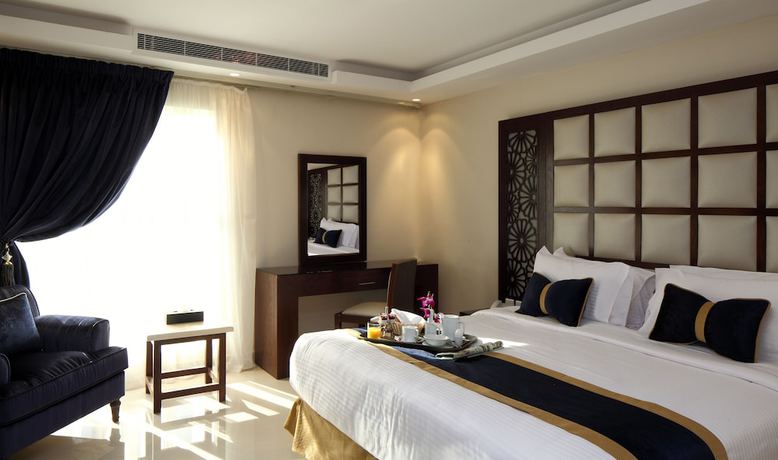 Imagen de la habitación del Almuhaidb Faisaliah Hotel Suites. Foto 4