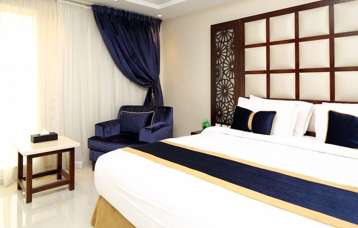 Imagen de la habitación del Almuhaidb Faisaliah Hotel Suites. Foto 5