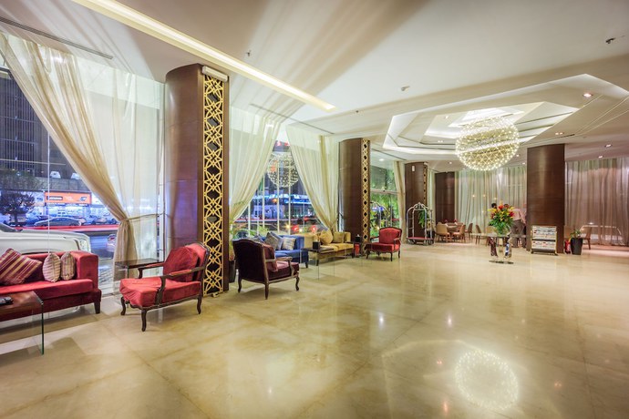 Imagen de los interiores del Almuhaidb Faisaliah Hotel Suites. Foto 20