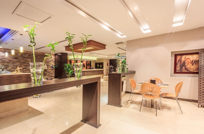 Imagen de los interiores del Almuhaidb Residence Almalaz. Foto 13