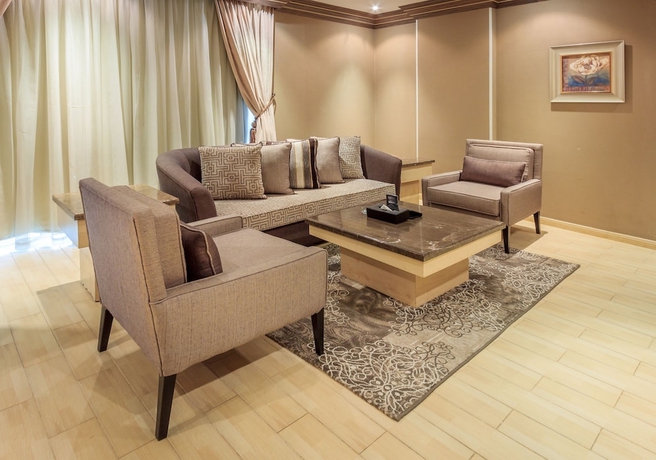 Imagen de la habitación del Almuhaidb Residence Almalaz. Foto 9