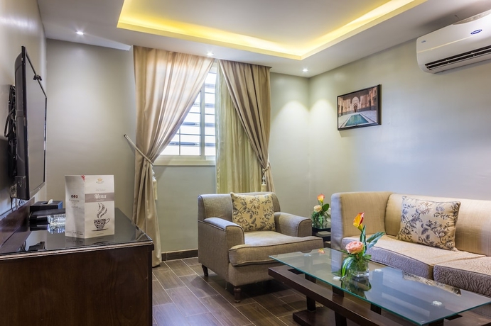 Imagen de la habitación del Almuhaidb Residence Ghranta. Foto 8
