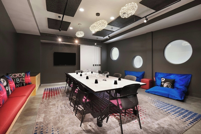Imagen de los interiores del Aloft Atlanta Perimeter Center. Foto 16