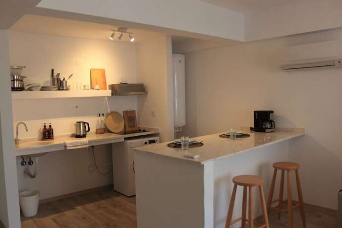 Imagen de la habitación del Aloha Suites Mediterranean. Foto 18