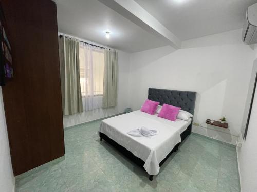 Imagen de la habitación del Alojamiento Yopal. Foto 9