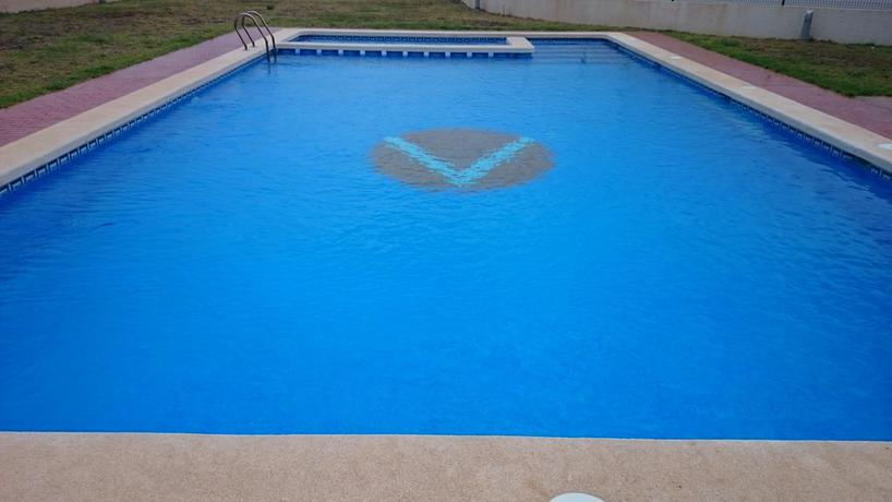 Imagen de la piscina del Alojamientos Vacacionales Mar de Isla Plana. Foto 9