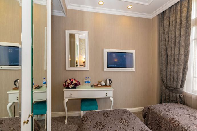 Imagen de la habitación del Alpek Hotel. Foto 7