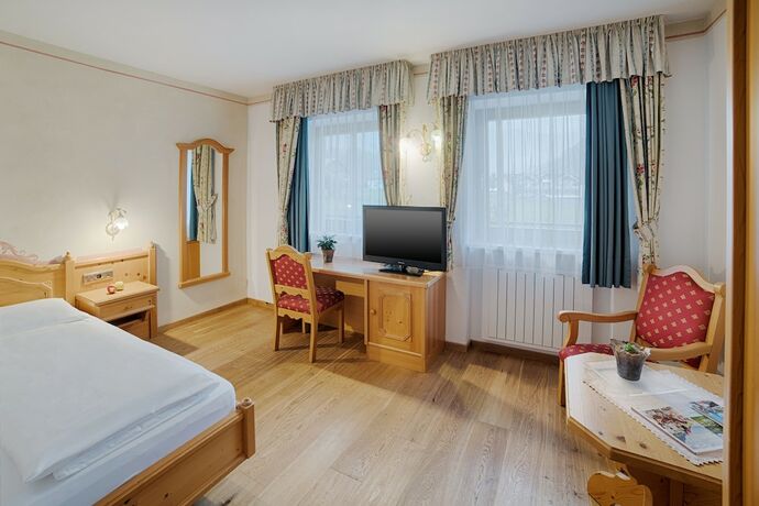 Imagen de la habitación del Alpenblick Hotel. Foto 20