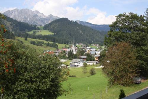 Imagen general del Alpenhof, ST MARTIN AM TENNENGEBIRGE. Foto 1