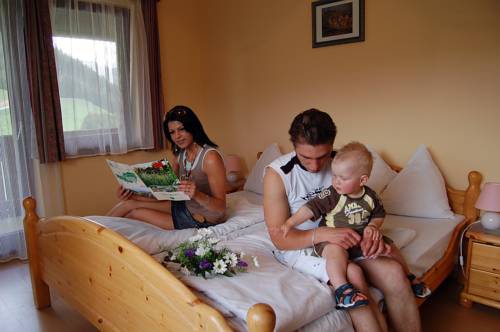 Imagen de la habitación del Alpenhotel Lanz. Foto 12