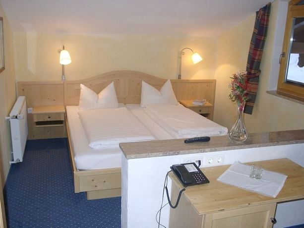Imagen de la habitación del Alpenhotel L&auml;rchenhof. Foto 14
