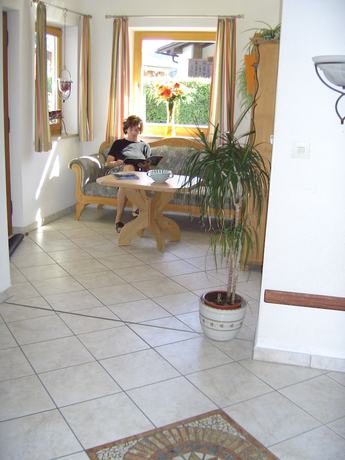 Imagen de los interiores del Alpenhotel L&auml;rchenhof. Foto 19