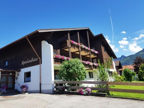 Imagen general del Alpenlandhaus. Foto 2