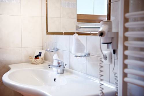 Imagen de la habitación del Alpenpension Pfurtscheller. Foto 11