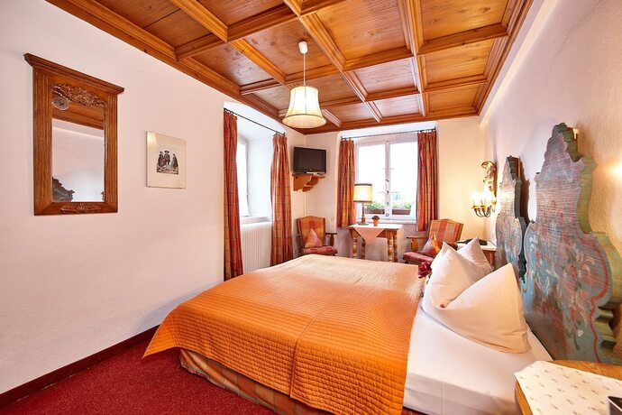 Imagen general del Alpenrose Traditionsgasthof Mittenwald. Foto 17